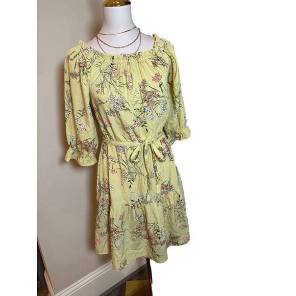 Women's‎ MPH Collection Dress, Yellow Floral, Size M - Picture 2 of 7